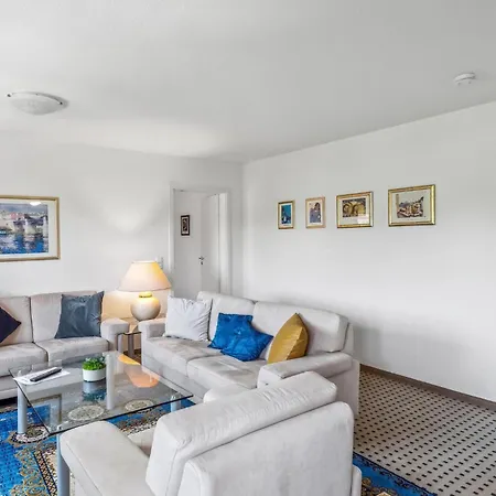 Apartment 1 Bedroom Front In Ostseebad Kühlungsborn